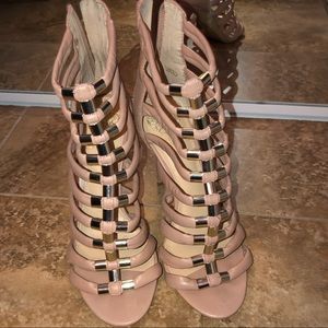 Vince camuto blush gladiator sandals